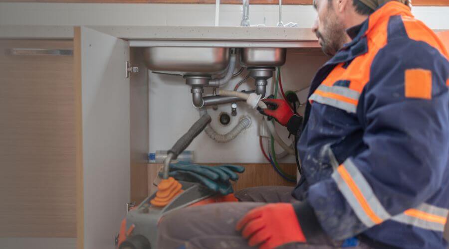 Professional slab leak plumber services in Urbana, MO